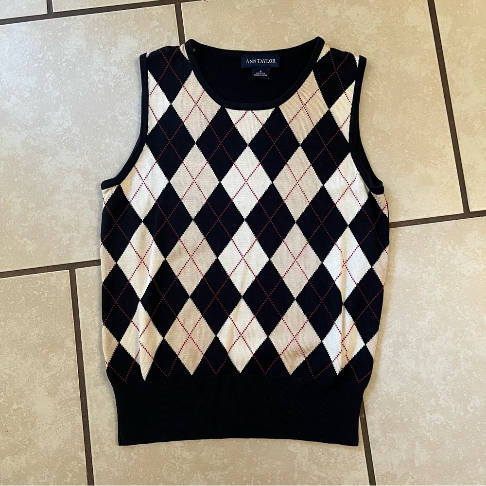 Argyle Sleeveless Sweater